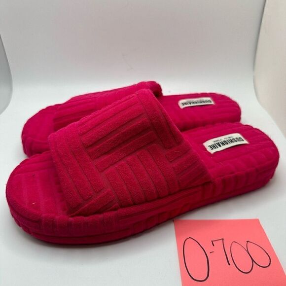 CUSHIONAIRE Women's slipper with +Memory Foam 8 WIDE PINK - Picture 3 of 7